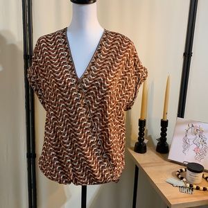 NWT Max Studio faux wrap printed blouse size Medium